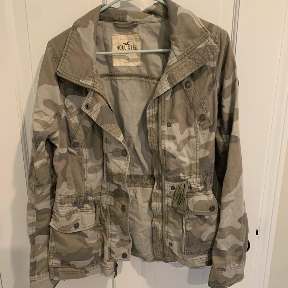 Hollister Camouflage Jacket